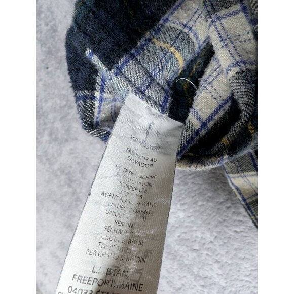 LL Bean Flannel Button Up Shirt Mens XXL Plaid Classic Fit Rugged Chore Pocket - Picture 5 of 9